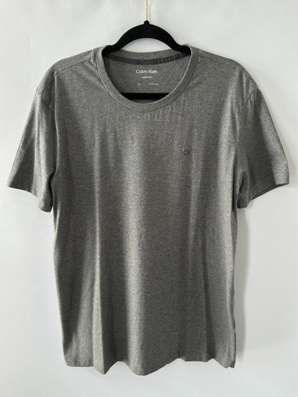 Calvin Klein Liquid Touch Gray Large Men's s/s T-Shirt 100% Cotton